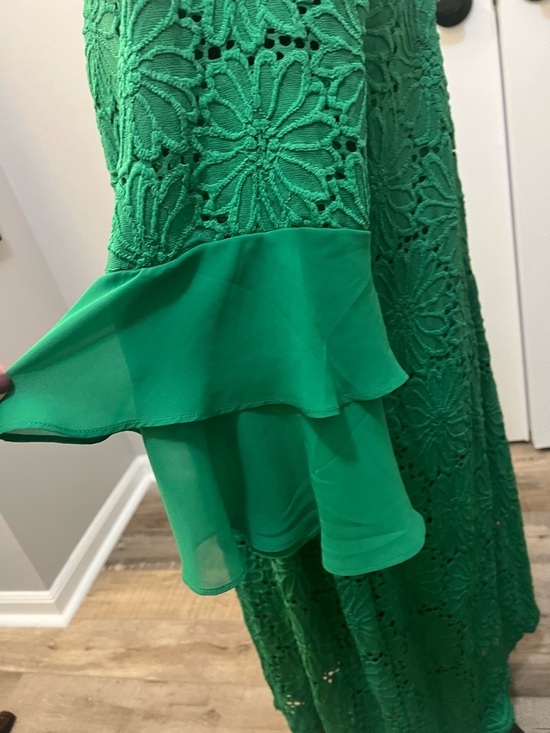 Alfani Green Lace floral long tiered sleeve dress size 18W EUC - Picture 4 of 8